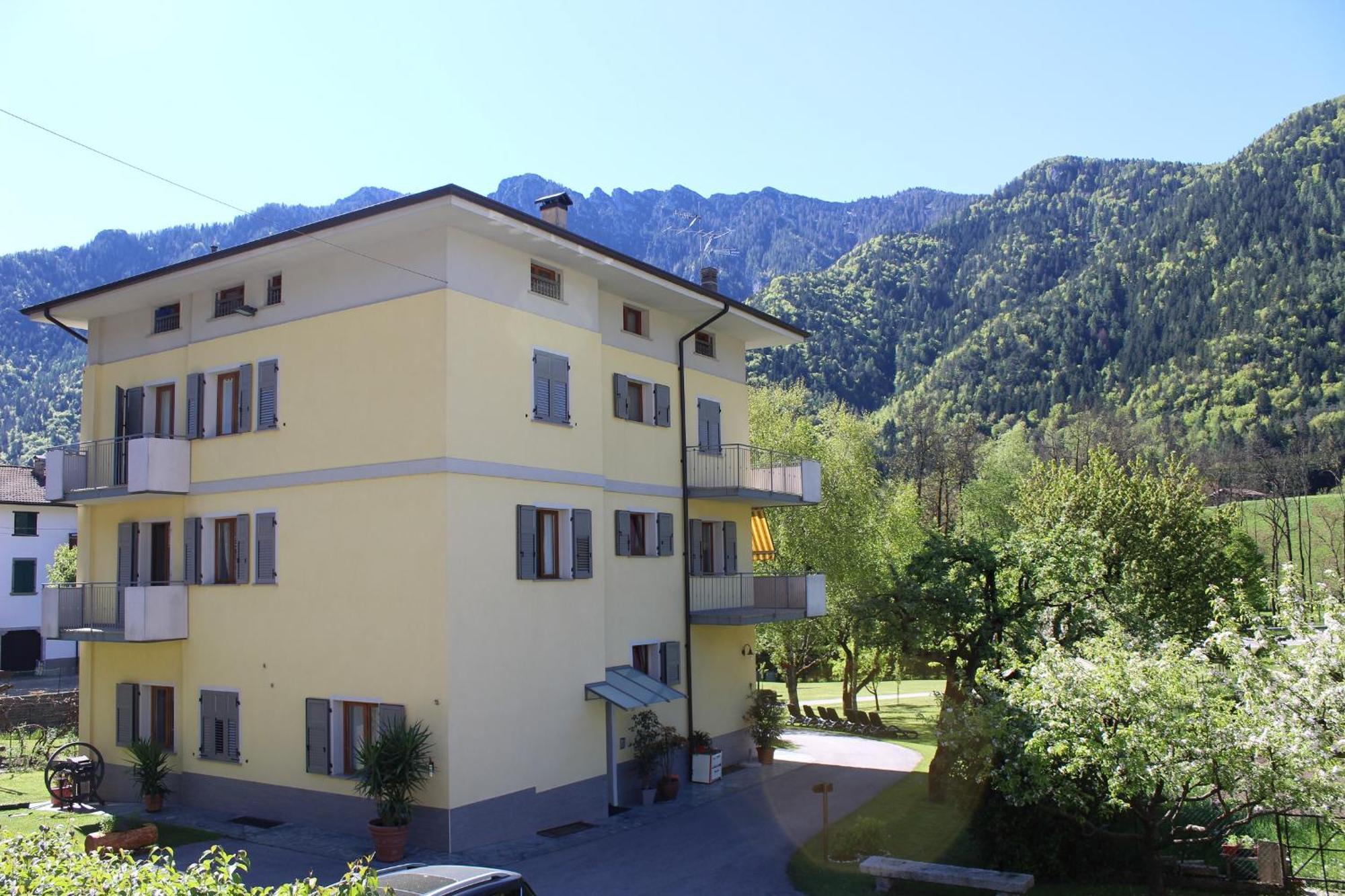 Residence Zecchini Tiarno di Sotto 外观 照片